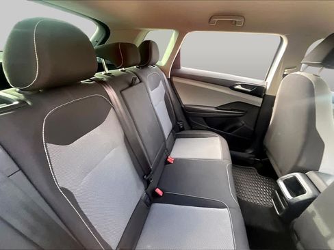 Used 2024 Volkswagen Taos S FWD image 19