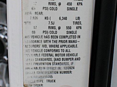 Used 2024 Ford F250 XL w/ XL Chrome Package RWD image 27
