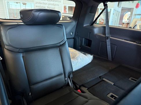 New 2025 Ford Expedition Max Platinum w/ Stealth Performance Package image 9