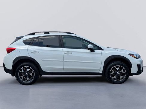 Used 2018 Subaru Crosstrek 2.0i Premium AWD/4WD image 2