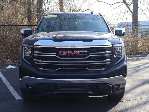 Certified 2024 GMC Sierra 1500 SLT image 2