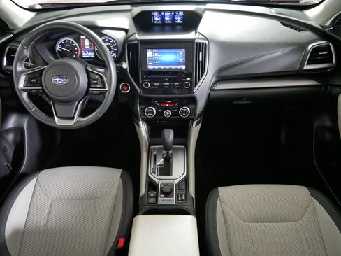 Used 2022 Subaru Forester Premium image 10