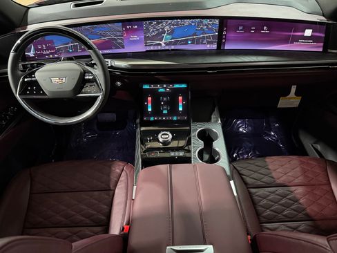 New 2026 Cadillac Escalade Luxury w/ Touring Package image 12