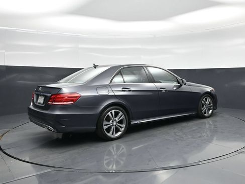 Used 2014 Mercedes-Benz E 350 Sedan image 26