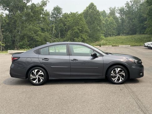 Used 2024 Subaru Legacy Premium AWD/4WD image 6