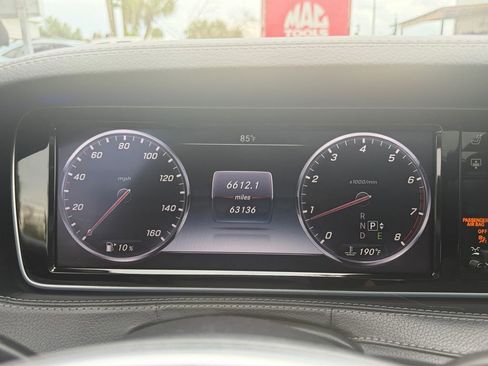 Used 2015 Mercedes-Benz S 550 4MATIC Sedan image 14