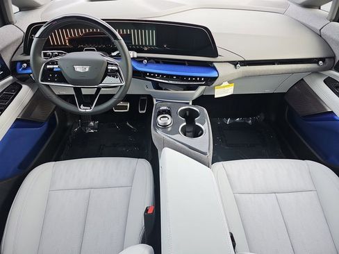 New 2026 Cadillac Optiq Sport 2 image 7