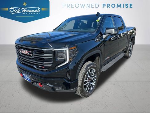 Used 2025 GMC Sierra 1500 AT4 w/ AT4 Premium Package image 1
