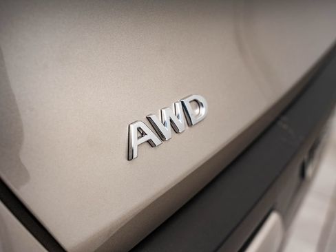 Used 2025 INFINITI QX60 Luxe AWD/4WD image 20