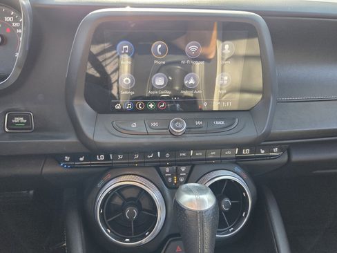 Used 2019 Chevrolet Camaro SS image 21