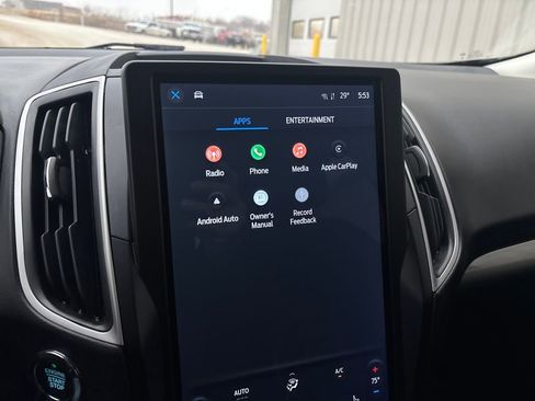 Used 2024 Ford Edge SEL w/ Convenience Package image 32