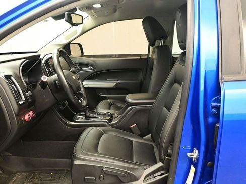 Used 2019 Chevrolet Colorado ZR2 image 16