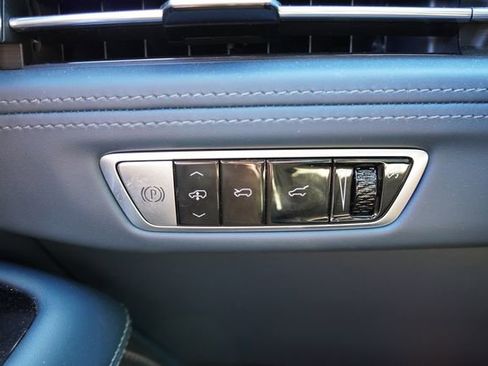 Used 2025 Cadillac Escalade IQ Luxury 2 w/ LPO, Premium Carpet Package AWD/4WD image 29