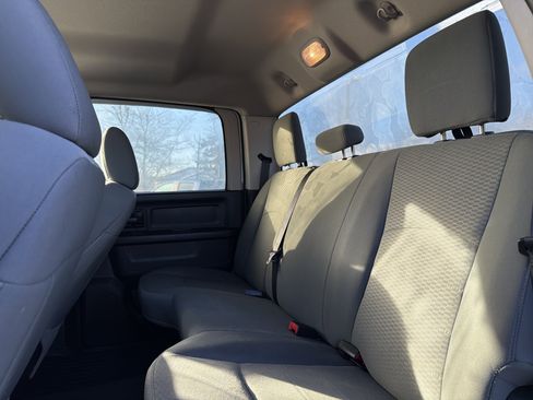 Used 2015 RAM 2500 Tradesman w/ Chrome Appearance Group image 29