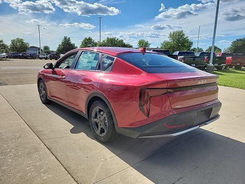 New 2026 Kia K4 FWD image 7