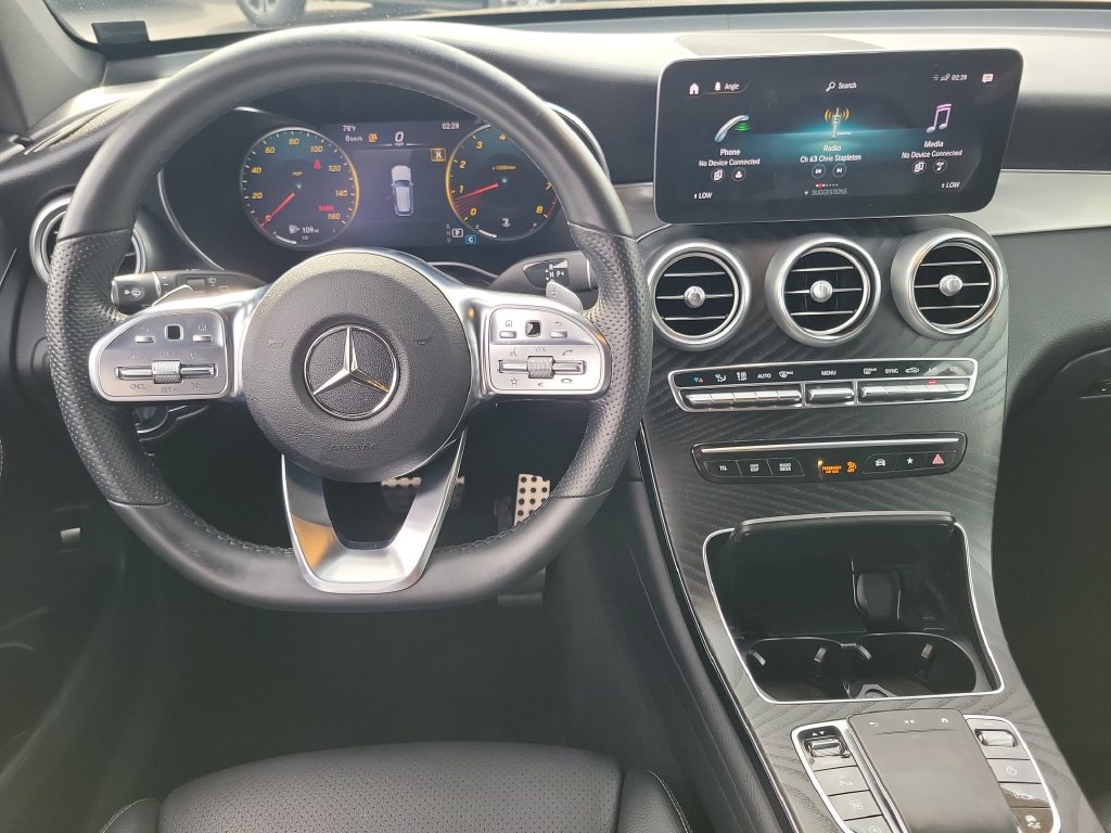 Used 2022 Mercedes-Benz GLC 300 image 4