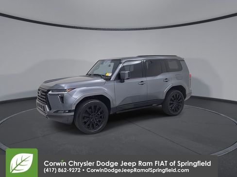 Used 2024 Lexus GX 550 w/ Accessory Package (2T) image 9