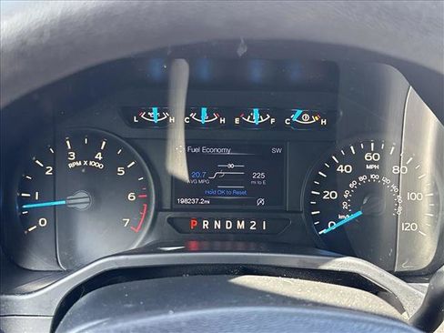 Used 2017 Ford F150 XL w/ Equipment Group 101A Mid RWD image 13