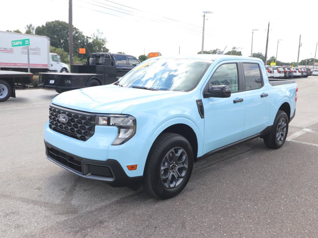 New 2026 Ford Maverick XLT w/ XLT Luxury Package FWD image 7