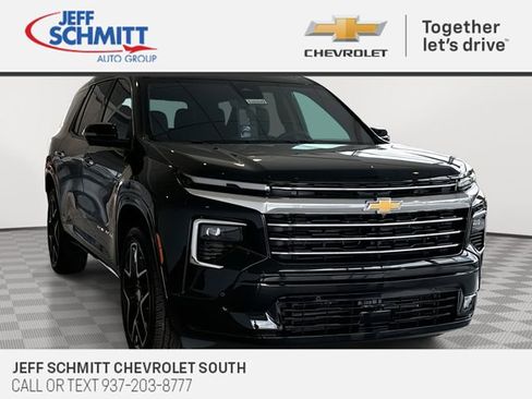 New 2026 Chevrolet Traverse High Country image 1
