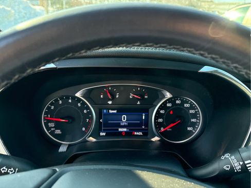 Used 2019 Chevrolet Blazer LT image 14