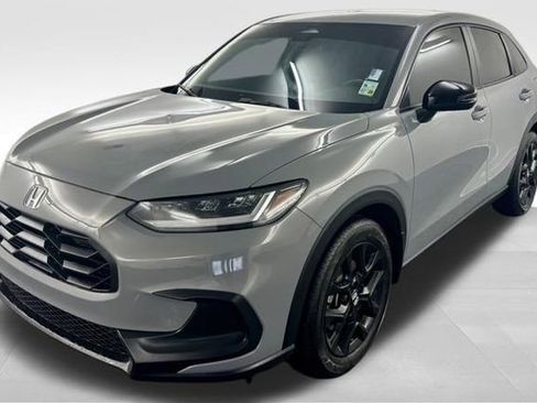 Used 2025 Honda HR-V Sport image 28
