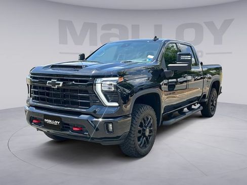 Used 2025 Chevrolet Silverado 2500 LTZ w/ Trail Boss Package AWD/4WD image 1