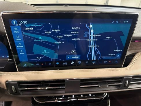 Certified 2023 Lincoln Corsair Reserve w/ Equipment Group 202A AWD/4WD image 11