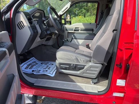 Used 2009 Ford F250 XLT AWD/4WD image 30