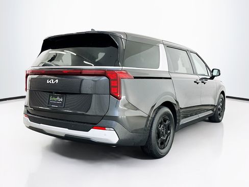 Used 2026 Kia Carnival FWD image 9