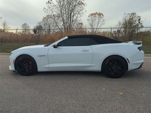 Used 2023 Chevrolet Camaro LT w/ Redline Edition image 6