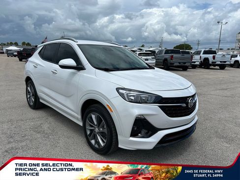 Used 2023 Buick Encore GX Select w/ Sport Touring Package AWD/4WD image 3