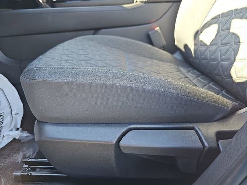 New 2026 Nissan Kicks SV w/ Charging Package image 31