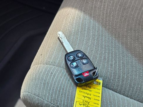 Used 2013 Honda Odyssey EX image 31