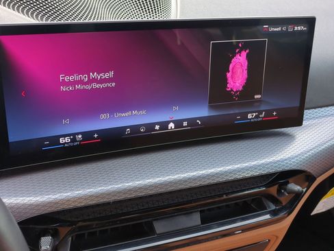 Used 2025 BMW M440i image 23