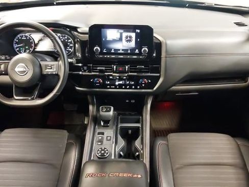 Used 2025 Nissan Pathfinder Rock Creek AWD/4WD image 37