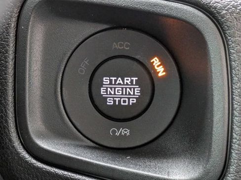 New 2026 Jeep Gladiator Sport AWD/4WD image 30