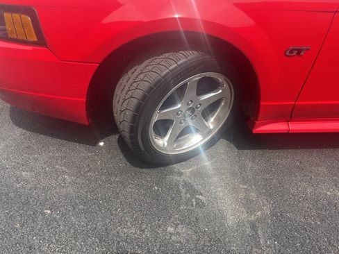 Used 2003 Ford Mustang GT RWD image 10