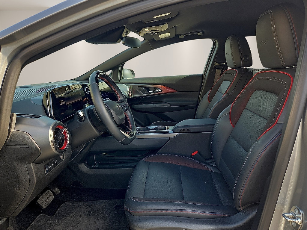 Used 2024 Chevrolet Equinox EV RS FWD image 14