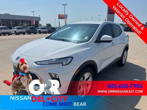 Used 2024 Buick Encore GX Preferred w/ Comfort Package FWD image 1