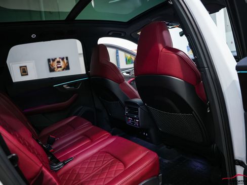 Used 2023 Audi SQ7 Premium Plus image 8