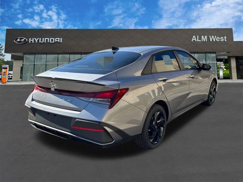 New 2026 Hyundai Elantra Sport image 5