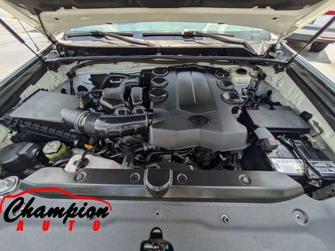 Used 2013 Toyota 4Runner Limited RWD image 16