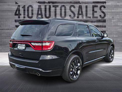 Used 2021 Dodge Durango R/T w/ Blacktop Package AWD/4WD image 3