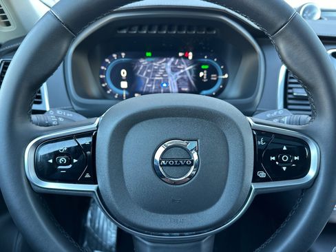 Used 2025 Volvo XC90 T8 Ultra w/ Protection Package Premier image 26