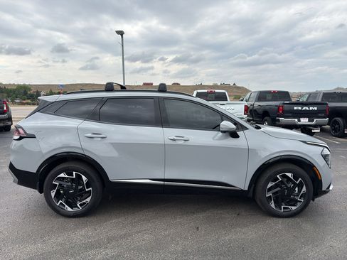 Used 2023 Kia Sportage SX AWD/4WD image 4