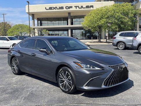 Used 2025 Lexus ES 350 w/ Premium Package image 1