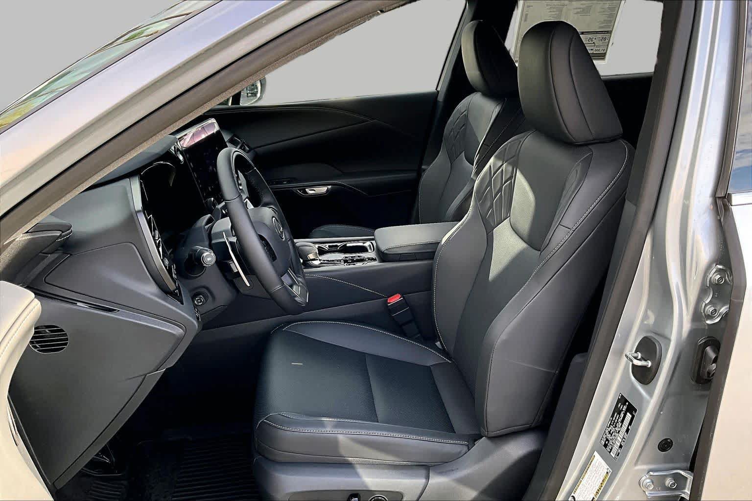 New 2026 Lexus RX 450h AWD w/ Convenience Package image 18