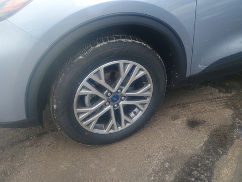 Certified 2022 Ford Escape SEL image 4