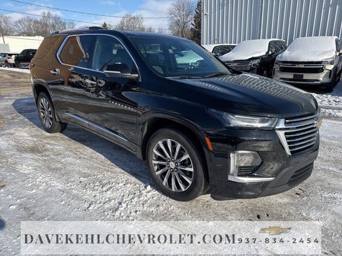 Used 2023 Chevrolet Traverse Premier image 7